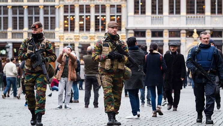 Alertă în Belgia: Doi suspecţi de terorism, arestaţi! Unul dintre ei a fost inculpat