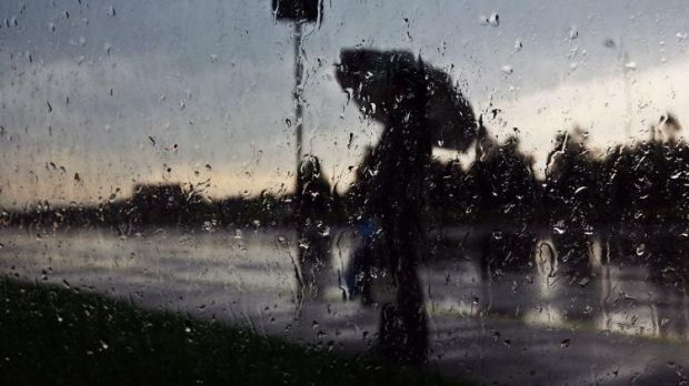 ATENŢIONARE METEO: Încă două zile de ploi, furtuni și temperaturi scăzute. UPDATE