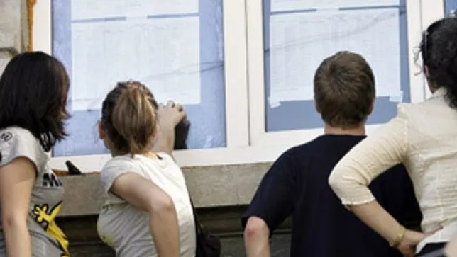 Rezultate Evaluarea Naţională 2016 EDU.ro BRAŞOV. IATĂ notele la Evaluarea Naţională 2016 Braşov