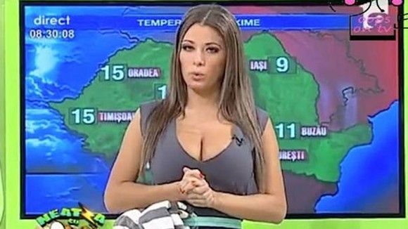 Roxana Vancea, în presa străină după ce și-a arătat sânii