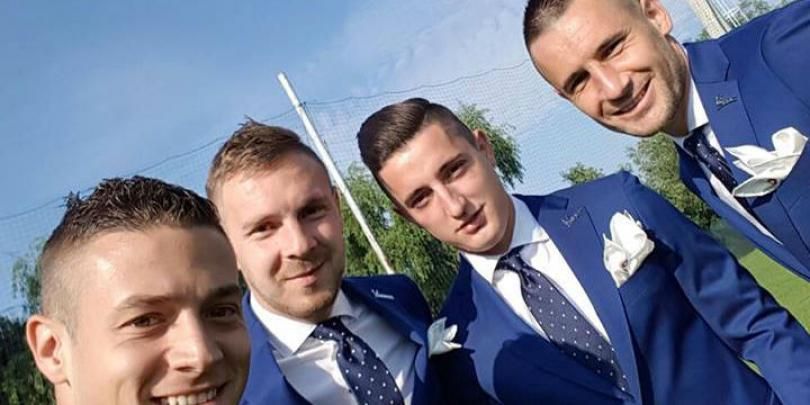 EURO 2016. Cum s-au îmbrăcat tricolorii şi cum arată autocarul ce-i va duce pe jucători la meciuri