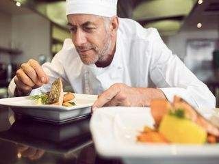 Top 10 lucruri pe care trebuie obligatoriu să le faci cât încă mai ești tânăr
