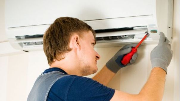 Temperaturile extreme umflă facturile la electricitate. Prețurile au explodat: cum fac față oamenii