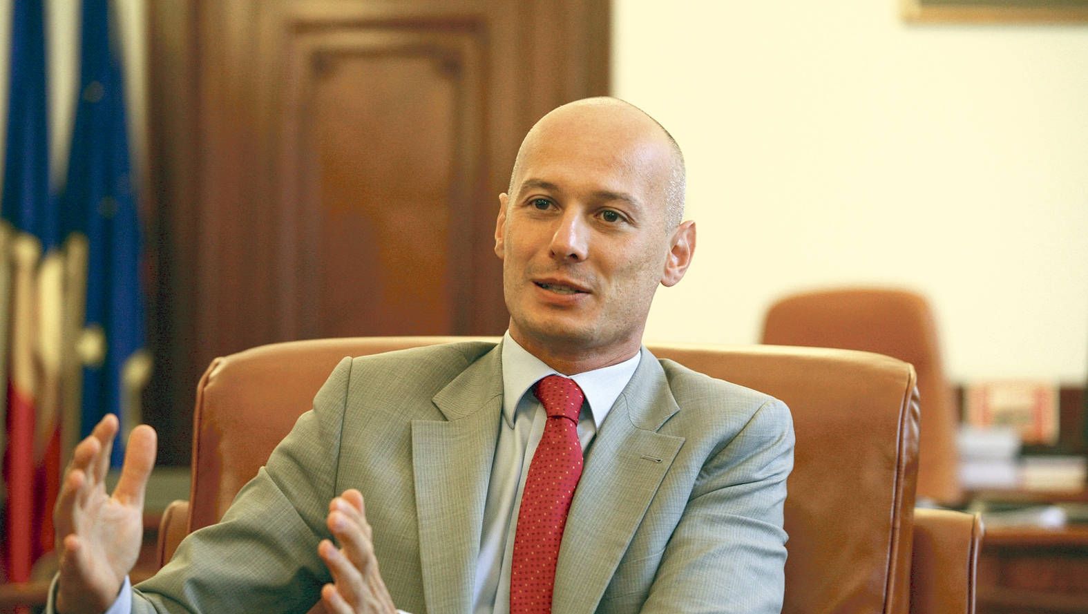PNL, despre cazul lui Bogdan Olteanu: Cine a greşit trebuie să plătească