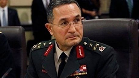 Erdal Ozturk, comandantul Armatei a III-a turce, pus sub acuzare pentru TRĂDARE