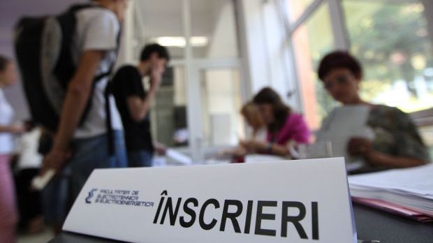 BACALAUREAT 2017, sesiunea de toamnă. Au început înscrierile la BAC