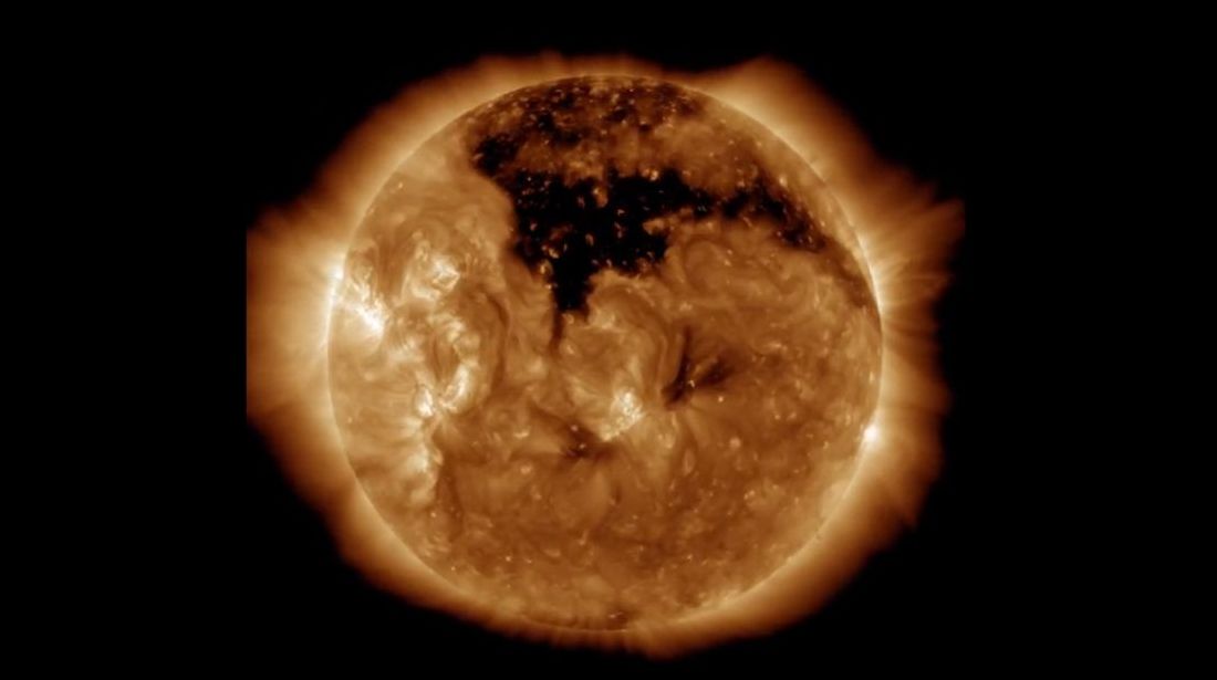 NASA a făcut un anunț-ȘOC. Această ”gaură neagră” din Soare poate avea efecte devastatoare