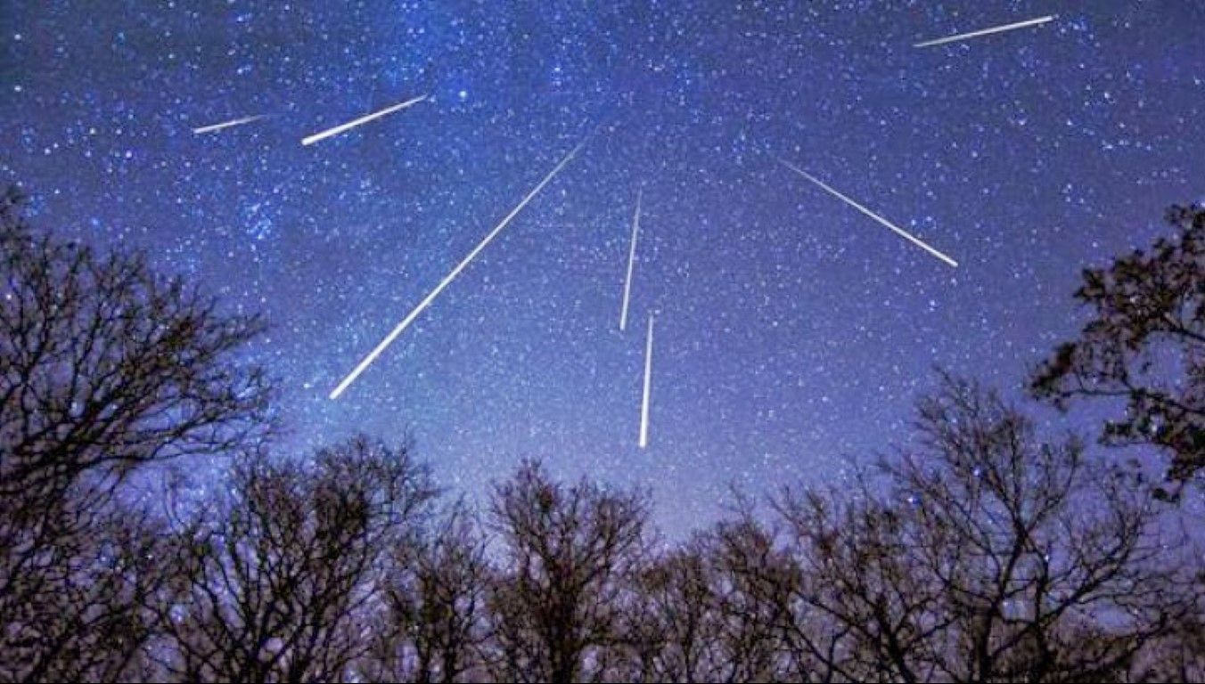 Perseidele pot fi observate în această perioadă