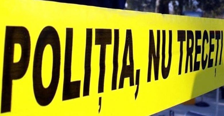 Tânără înjunghiată în plină stradă, la Ploieşti - GALERIE FOTO