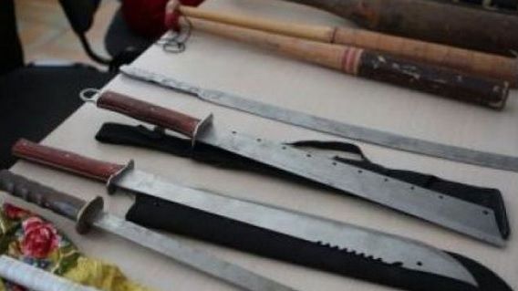 Bătaie cu săbii într-un spital din Târgovişte. Halucinant! De la ce a pornit conflictul