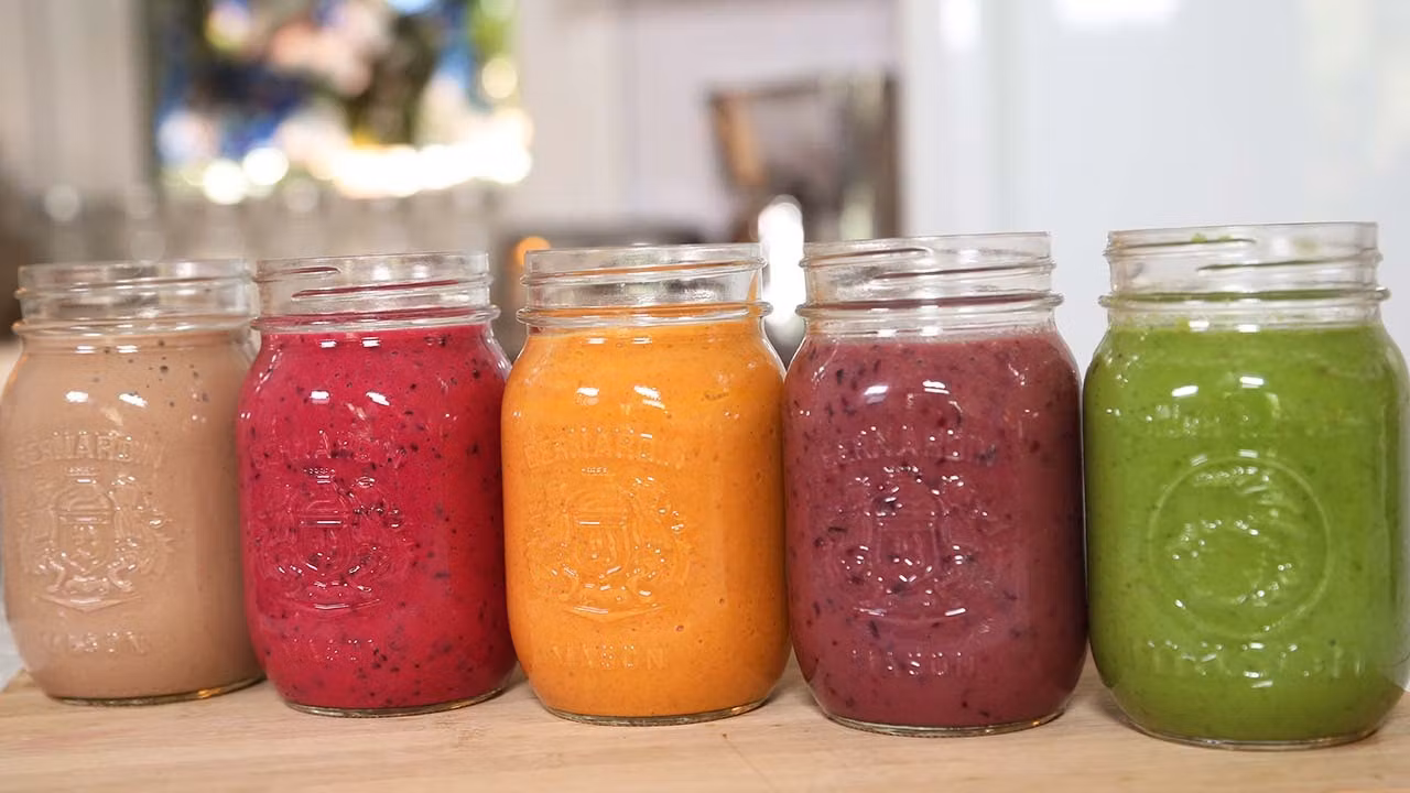 Ce să mănânci dimineața ca să arzi CALORII toată ziua