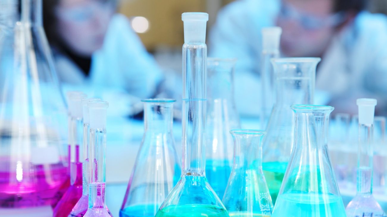Subiecte Chimie BAC 2016. Subiecte uşoare la Chimie organică şi anorganică Bacalaureat 2016