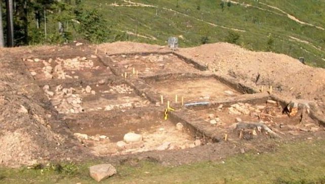 Templu dacic, descoperit în Covasna. "Legenda spune că aici e ascuns un mare tezaur"