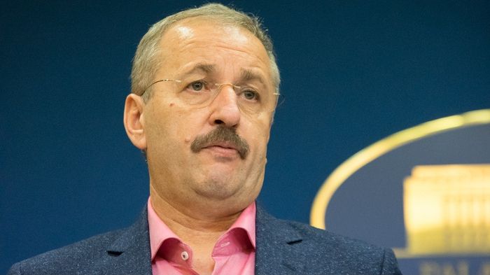Dîncu: "În toamnă vom avea o bătălie puternică între partide"