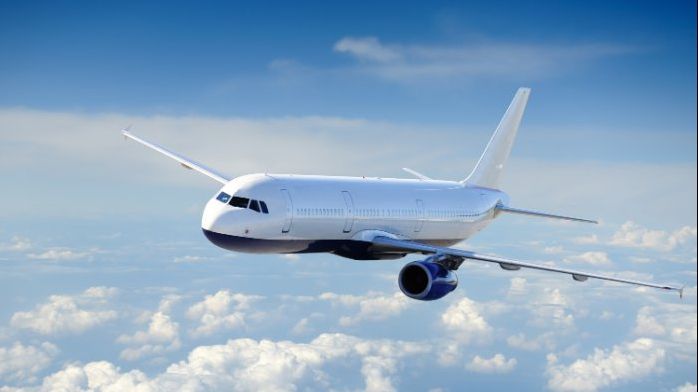 Proiect inedit: Locuri în picioare în avion! Aţi fi dispuşi să călătoriţi în aceste condiţii?