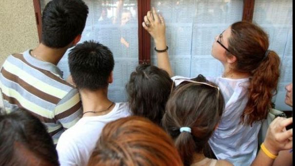 Subiecte romana BAC 2016. Poezie și la real, și la uman. Se anunță perle memorabile