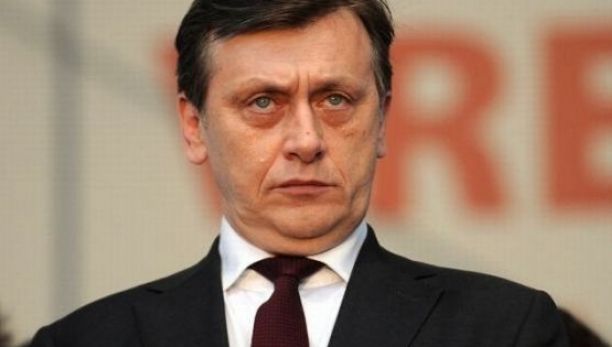 Crin Antonescu spulberă speranţele PNL. Ce spune despre o revenire sau o candidatură la parlamentare