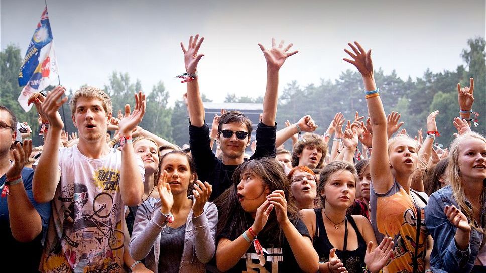DOLIU în lumea artistică: un star al muzicii rock a murit la doar 28 de ani. Suferea de cancer!
