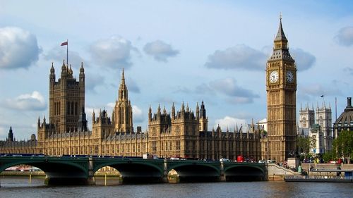 Dezertare spectaculoasă din Coreea de Nord. Adjunctul ambasadorului la Londra ar fi fugit cu familia