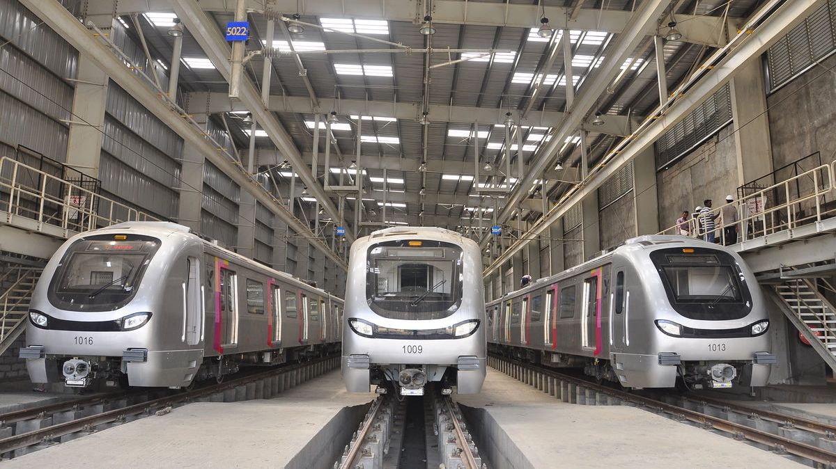 Imaginile groazei, la metrou. Ce au făcut călătorii de pe peron când trenul a ajuns în stație
