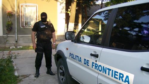 Acțiune de amploare a polițiștilor de frontieră: 14 sirieni și iranieni, prinși graniță