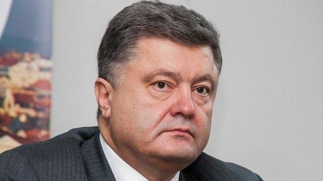 Preşedintele Ucrainei, dispus să organizeze un referendum pentru aderarea ţării la NATO
