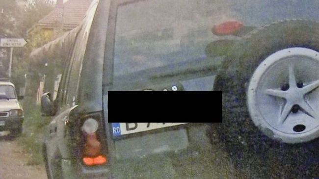 Directorul de la Drumuri, scandal monstru noaptea în maşină cu o angajată: Eu îmi iubesc soția 