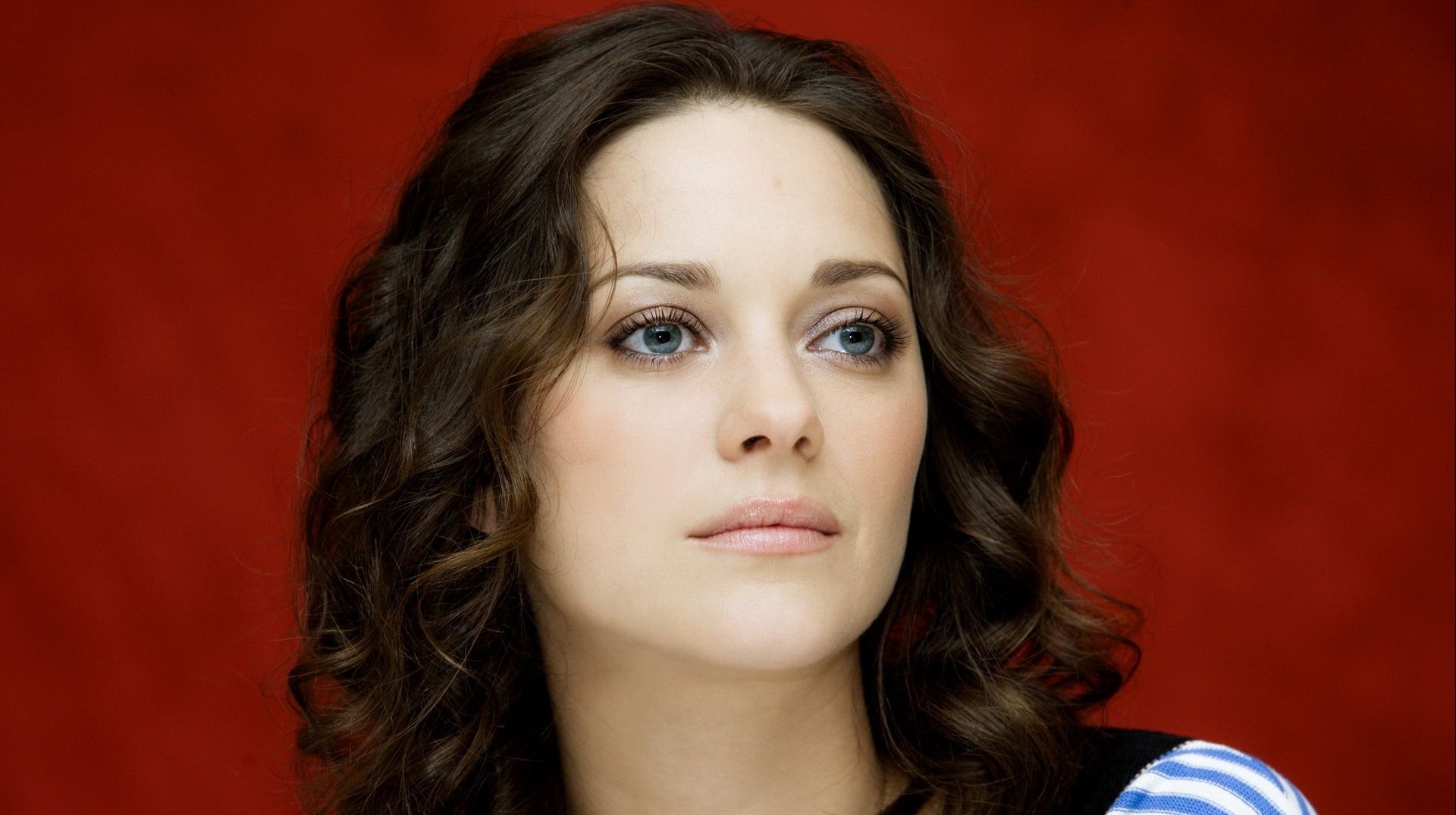 Marion Cotillard a confirmat faptul că este însărcinată: "El este iubirea mea"