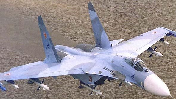 Incident aerian deasupra Mării Negre: avion rusesc de luptă, apropiere periculoasă de unul american