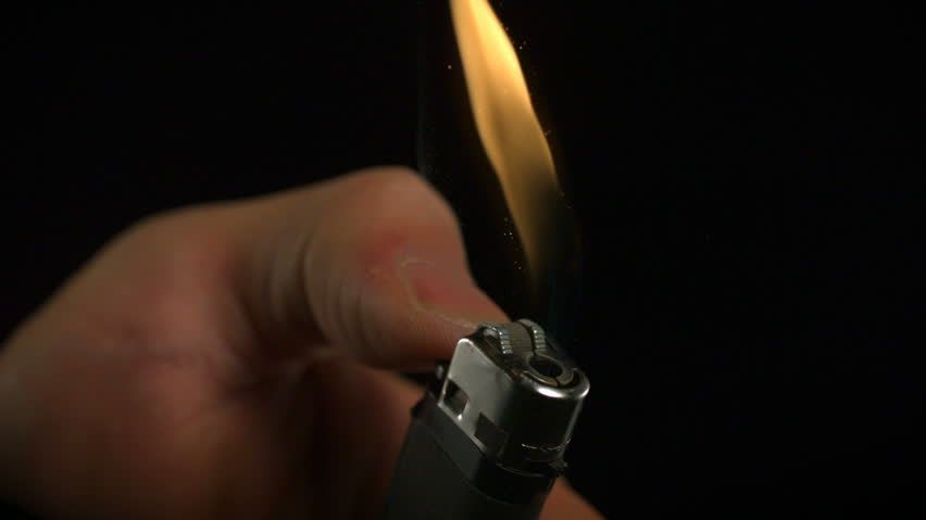 Studentul și-ar fi incendiat intenționat examinatorul
