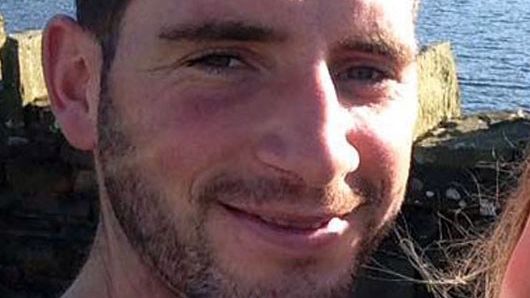 A rămas orfan din cauza unui accident de maşină. După 10 ani, ceva înfiorător s-a petrecut!