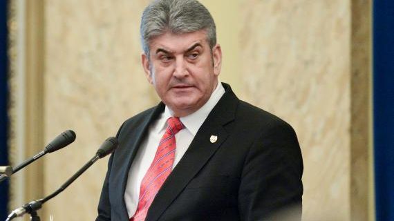 Gabriel Oprea s-a răzgândit. Cere urmărirea penală