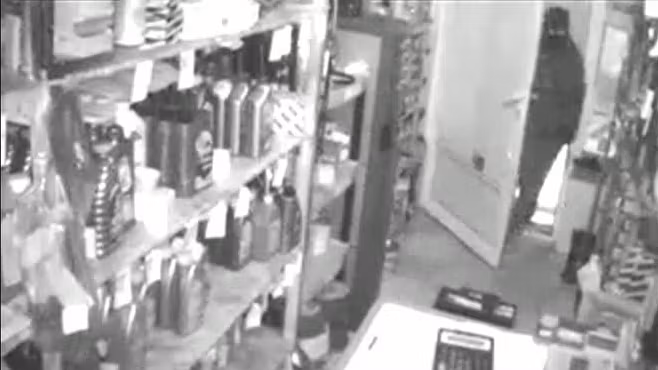 Val de spargeri într-o localitate gălăţeană 