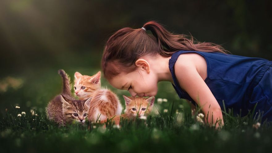 Fotografiile adorabile pe care o mamă i le face fiicei ei. Îţi vor aduce zâmbetul pe buze!