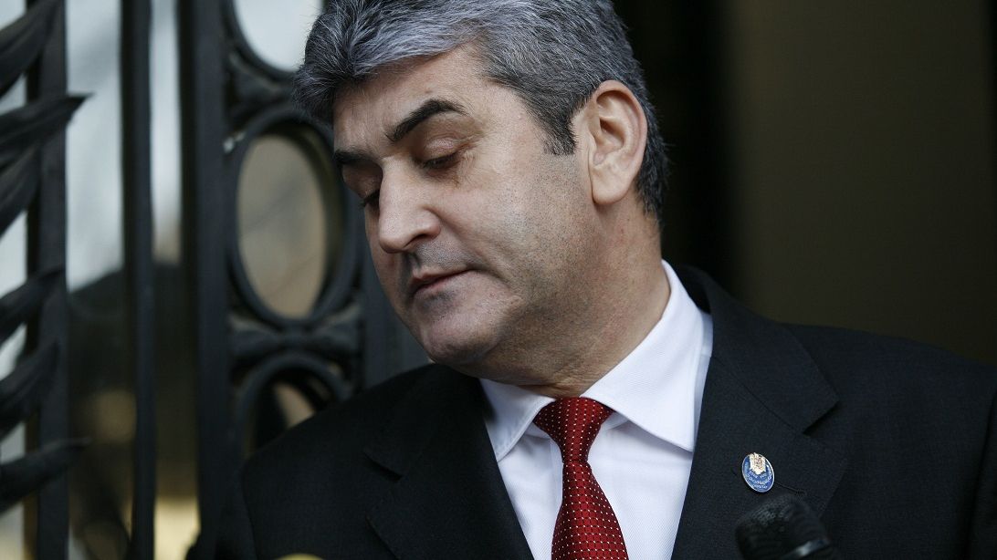 DNA îi cere lui Iohannis aviz pentru urmărirea penală a lui Oprea în cazul morții lui Bogdan Gigină