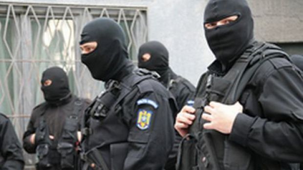 Percheziţii la Inspectoratul de Poliţie Bihor, după ce Blaga a fost audiat la DNA