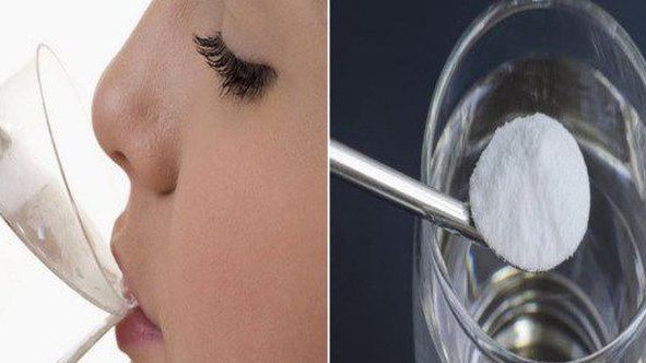 A băut o cană de apă cu bicarbonat de sodiu în fiecare zi! După o lună,corpul ei era de nerecunoscut