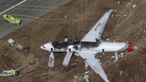Fostul premier al provinciei Alberta a murit într-un accident aviatic