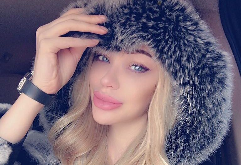 Bianca Drăguşanu anunţă public: "Mami pleacă"