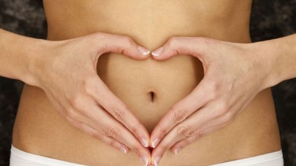 Sucul-minune care scoate kilograme de toxine din colon
