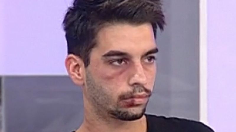 Băiatul Luminiţei Anghel, bătut în plină stradă 