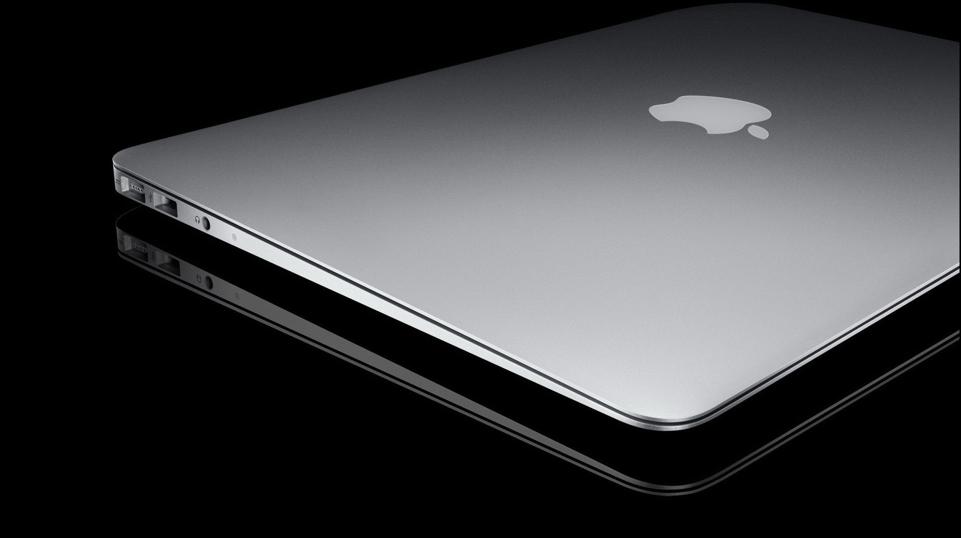 eMAG – Laptopuri si desktopuri Apple, in 12 rate fara dobanda