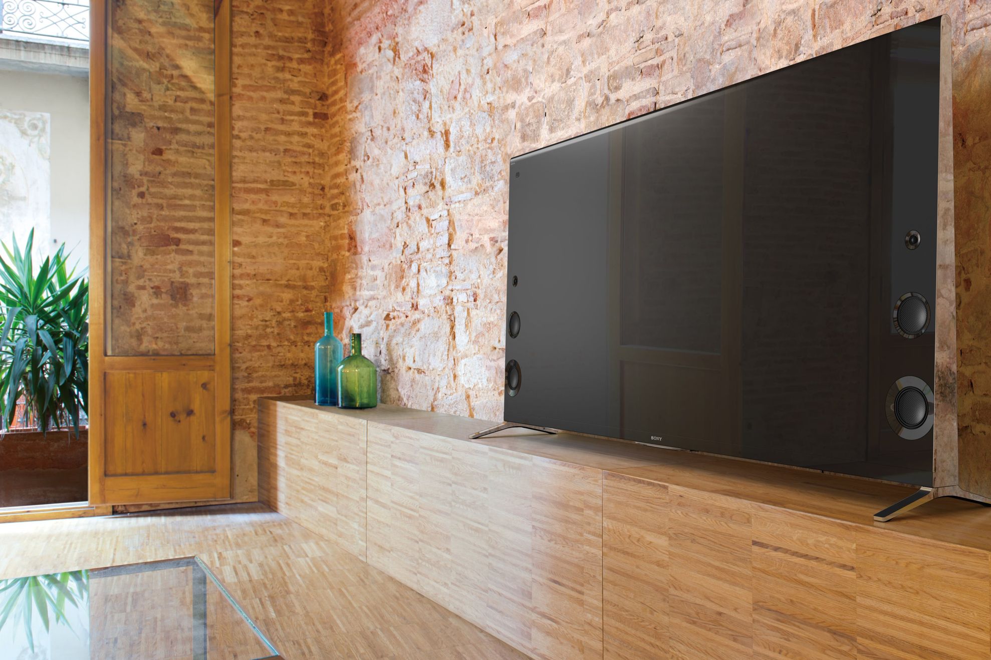 eMAG Stock Busters – Televizoarele 4K ULTRA HD au reduceri senzationale! Preturile incep de la 1.800