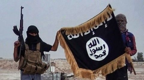 Manevră şocantă făcută de ISIS! 550 de familii vor fi folosite ca scut uman în operaţiunea Mosul 
