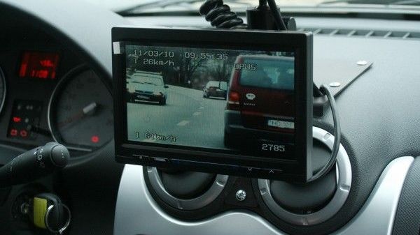 Record de viteză pe A1! Un şofer i-a impresionat pe poliţişti, dar şi sancţiunea a fost pe măsură