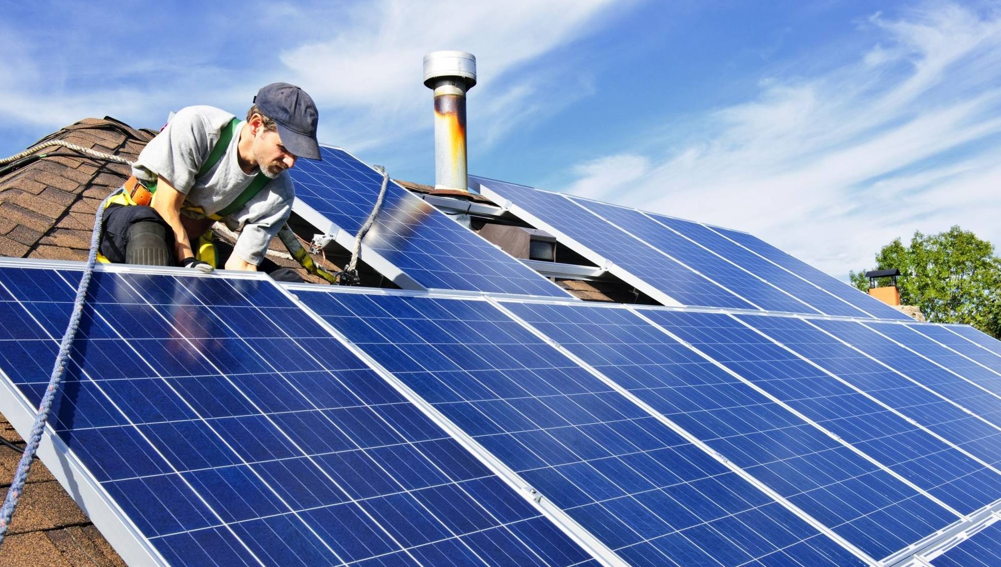 Veşti bune pentru cei care vor să îşi renoveze casa. Iată cum poţi să iei bani de la stat 