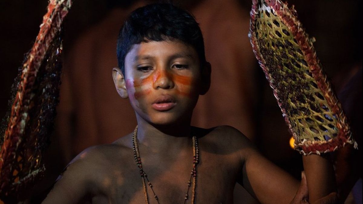 Cum fac asta? Cel mai ciudat ritual din lume. Cei care-l practică riscă să moară în fiecare an