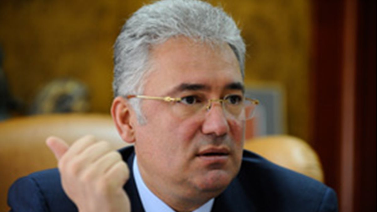 Adriean Videanu va construi blocuri cu 35 de etaje în București