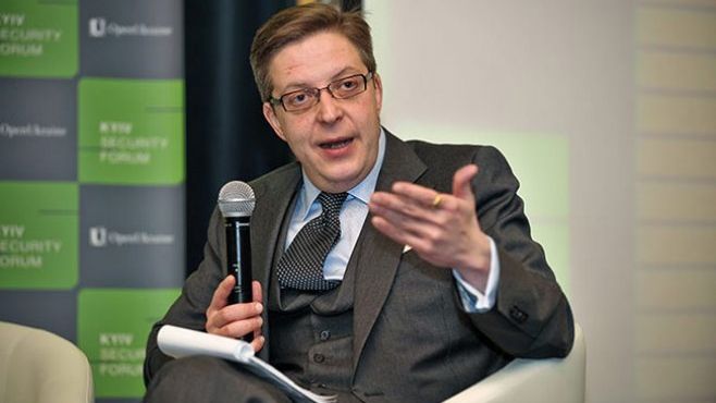 Ambasadorul UE la Chișinău, după victoria lui Dodon: Nu cred că relațiile se vor schimba foarte mult