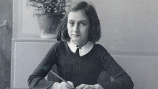 Preţ record pentru un manuscris al unui poem scris de Anne Frank 